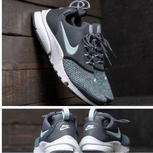 NIKE AUTHENTIC PRESTO FY Sz 5youth or 7 women’s